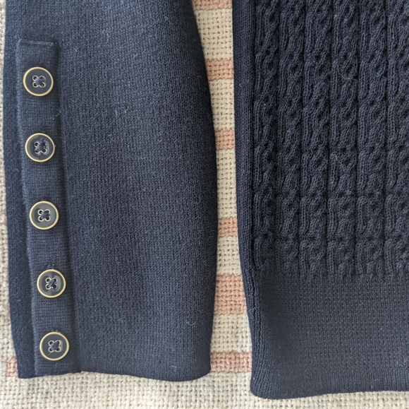 NWT Talbot's Navy Blue Cable Knit Long Sleeve Sweater w/ Gold Buttons / Size XS - Picture 5 of 6